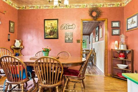 241 Maken Road Salem WV 26426