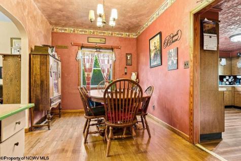241 Maken Road Salem WV 26426