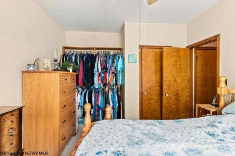 241 Maken Road Salem WV 26426