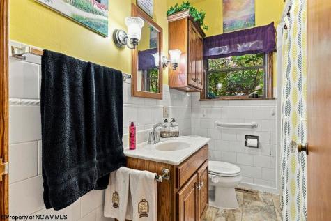 241 Maken Road Salem WV 26426
