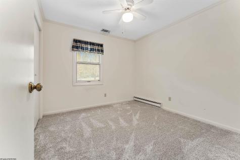 20 Meadow Brooke Drive Morgantown WV 26508