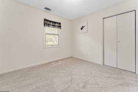 20 Meadow Brooke Drive Morgantown WV 26508