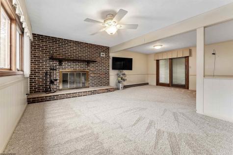 20 Meadow Brooke Drive Morgantown WV 26508