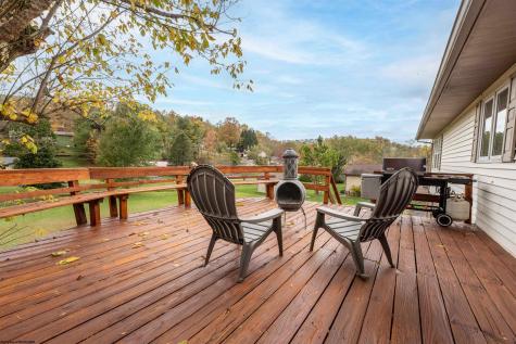 20 Meadow Brooke Drive Morgantown WV 26508