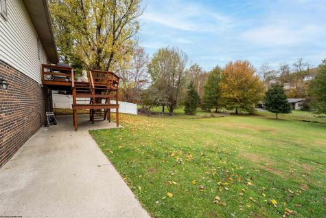 20 Meadow Brooke Drive Morgantown WV 26508