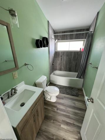 32 Fulton Lane Thomas WV 26292