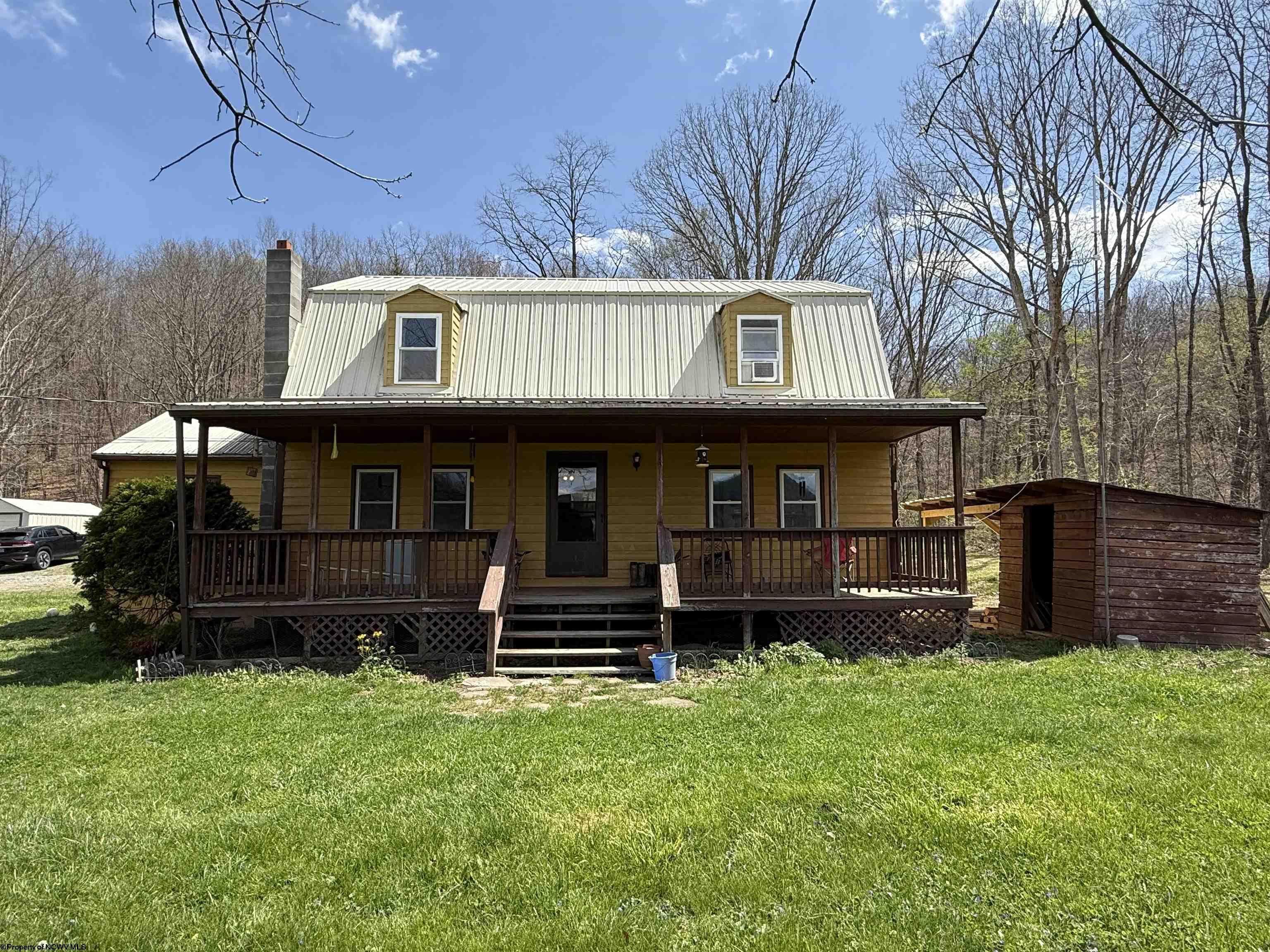 1174 Bell Crouch Road Huttonsville WV 26273