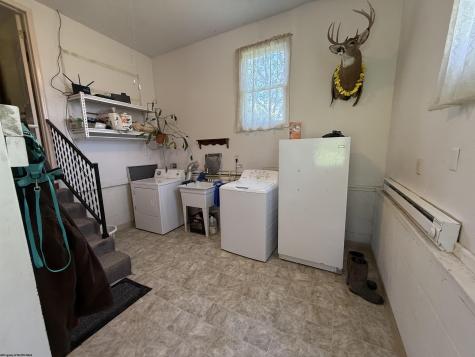 1174 Bell Crouch Road Huttonsville WV 26273
