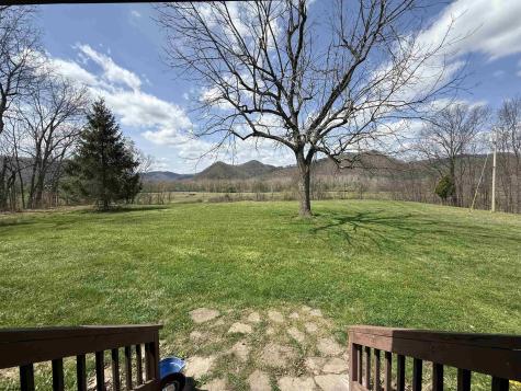 1174 Bell Crouch Road Huttonsville WV 26273