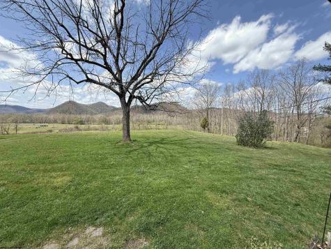 1174 Bell Crouch Road Huttonsville WV 26273