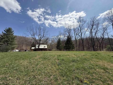 1174 Bell Crouch Road Huttonsville WV 26273