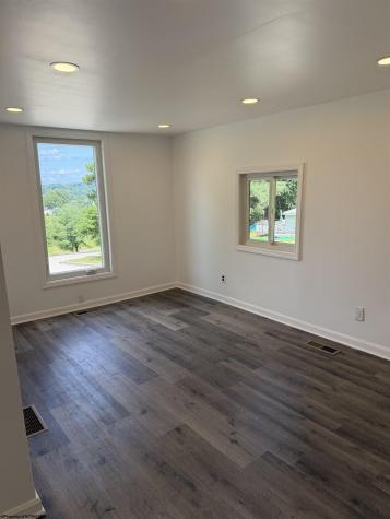 357 Satterfield Street Fairmont WV 26554