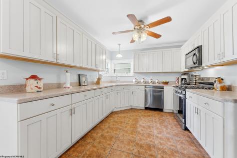 257 Morris Street Morgantown WV 26501