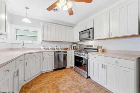 257 Morris Street Morgantown WV 26501