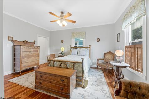257 Morris Street Morgantown WV 26501