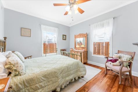257 Morris Street Morgantown WV 26501