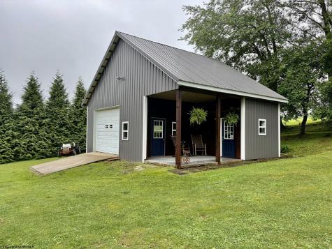 6786 Lantz Ridge Rd Avenue Aurora WV 26705