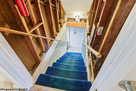 406 Thomas Avenue Nutter Fort WV 26301