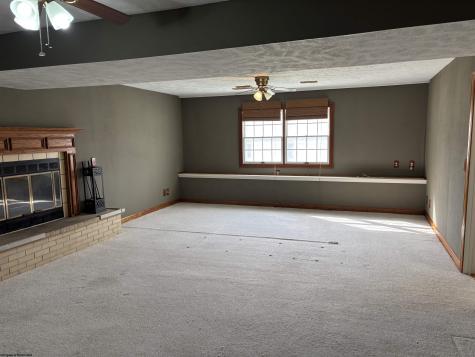 110 Jennifer Lane Bridgeport WV 26330-1190