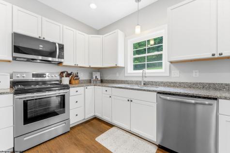 211 Angel Falls Way Morgantown WV 26508