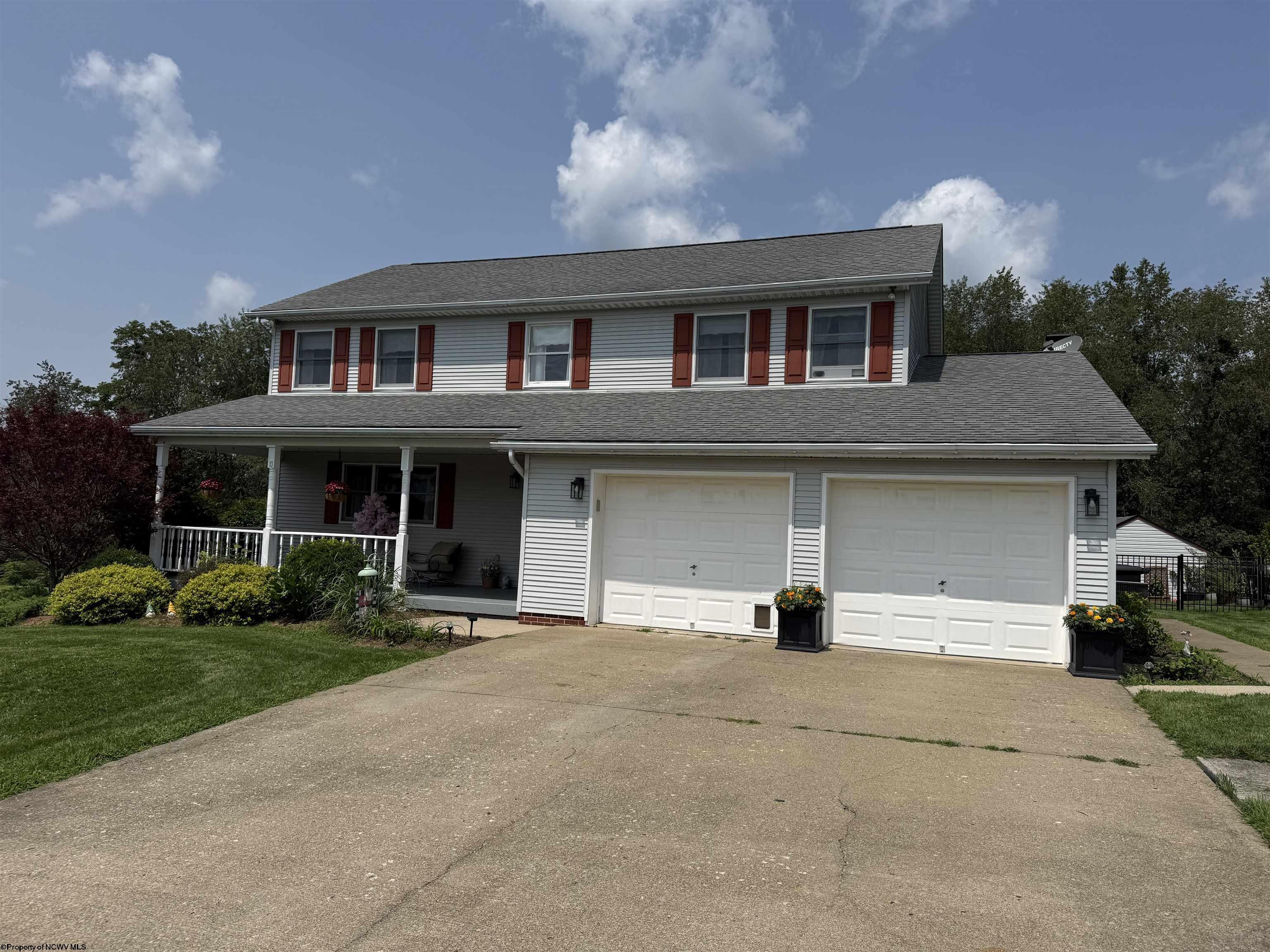 280 Deerfield Circle Kingwood WV 26537