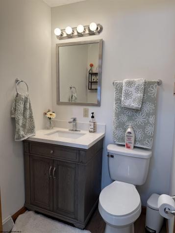 280 Deerfield Circle Kingwood WV 26537