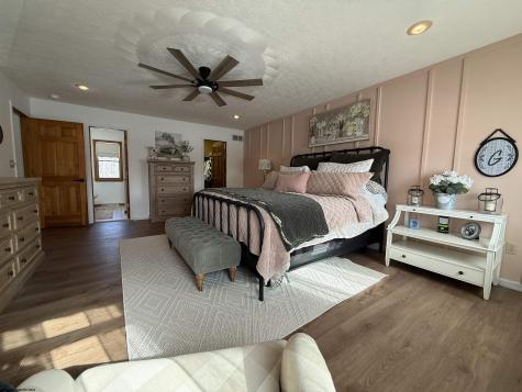 280 Deerfield Circle Kingwood WV 26537