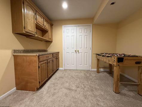 280 Deerfield Circle Kingwood WV 26537