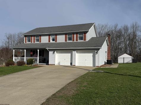 280 Deerfield Circle Kingwood WV 26537