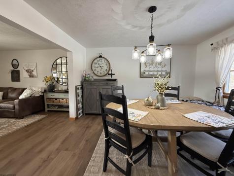 280 Deerfield Circle Kingwood WV 26537