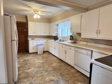 4907 Nestorville Road Philippi WV 26416
