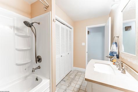 105 Kay Street Morgantown WV 26501