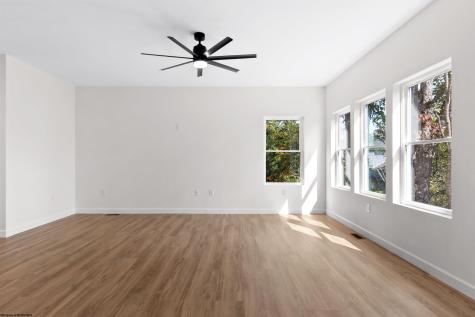 207 Josephine Drive Morgantown WV 26508