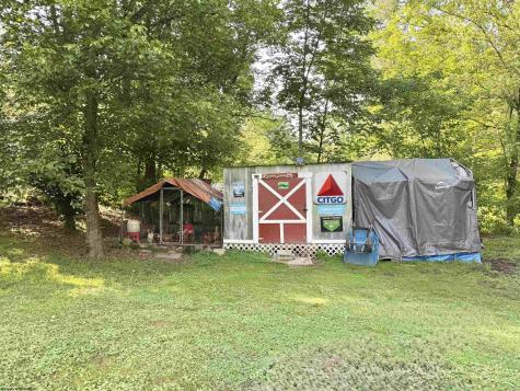 87 Lower Booth Road Morgantown WV 26501