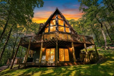 332 Daisy Drive Terra Alta WV 26764