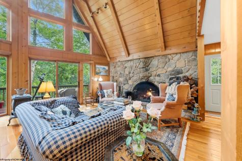 332 Daisy Drive Terra Alta WV 26764