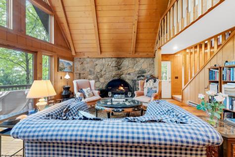 332 Daisy Drive Terra Alta WV 26764