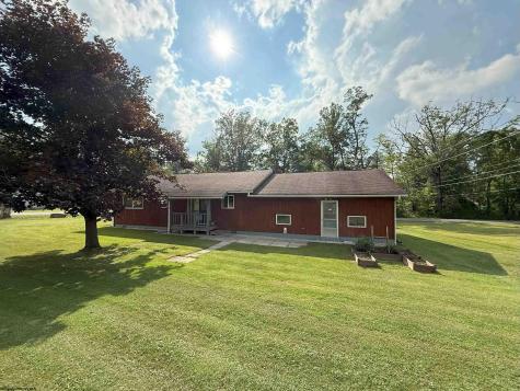 39 Barron Avenue Elkins WV 26241