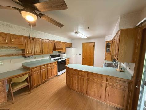 39 Barron Avenue Elkins WV 26241