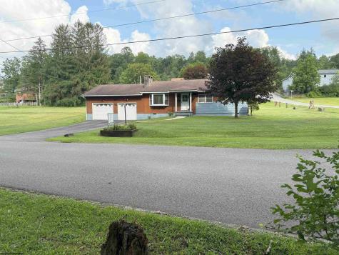 39 Barron Avenue Elkins WV 26241