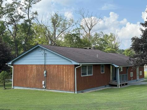 39 Barron Avenue Elkins WV 26241