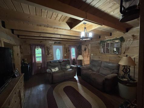 52 Kearns Road Bristol WV 26426