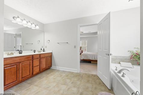 206 Van Tassel Court Morgantown WV 26508