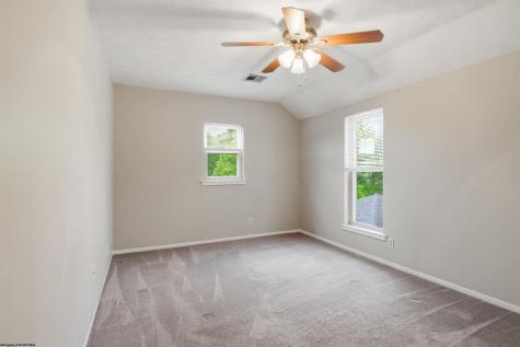 411 Oakdale Avenue Bridgeport WV 26301