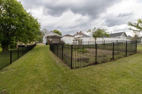 411 Oakdale Avenue Bridgeport WV 26301