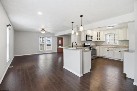 411 Oakdale Avenue Bridgeport WV 26301