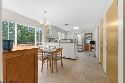 512 Laurel Drive Fairmont WV 26554