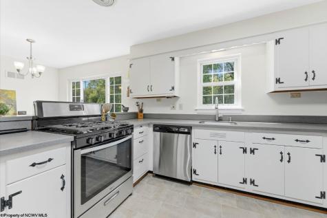 512 Laurel Drive Fairmont WV 26554
