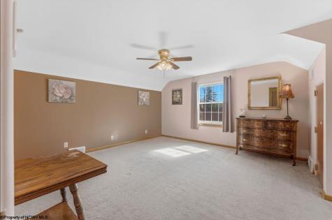 512 Laurel Drive Fairmont WV 26554