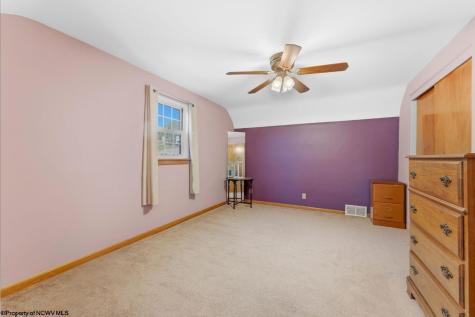 512 Laurel Drive Fairmont WV 26554